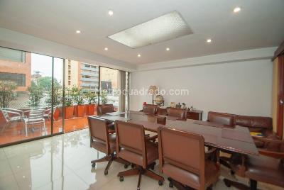Casa de 5 alcobas en arriendo en Lago Gaitan, Bogotá, 250 m² · foto 3 de 20