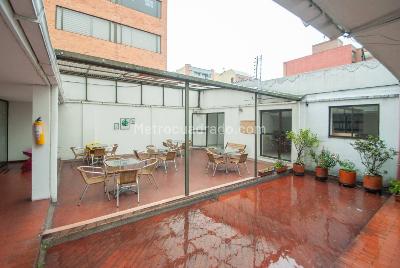 Casa de 5 alcobas en arriendo en Lago Gaitan, Bogotá, 250 m² · foto 4 de 20