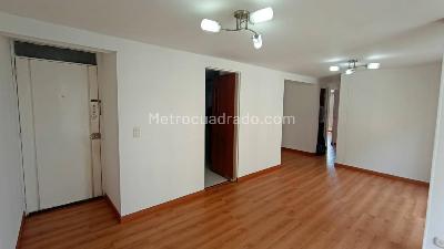 Apartamento de 3 alcobas en arriendo en Pontevedra, Bogotá, 81 m² · foto 4 de 16