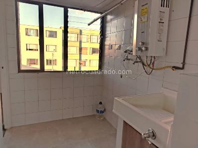 Apartamento de 3 alcobas en arriendo en Usatama, Bogotá, 74 m² · foto 5 de 12