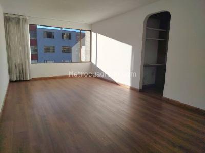Apartamento de 3 alcobas en arriendo en Usatama, Bogotá, 74 m² · foto 6 de 12