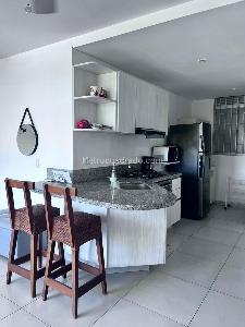 Apartamento en venta en Rodadero Sur, Santa Marta · foto 4 de 13