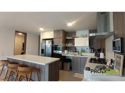 Apartamento de 4 alcobas en venta en Loma De Las Brujas, Envigado, 205 m² · foto 6 de 18