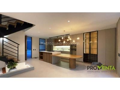 Casa de 3 alcobas en venta en El Porvenir, Rionegro, 220 m² · foto 2 de 18