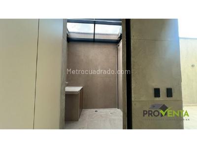 Casa de 3 alcobas en venta en El Porvenir, Rionegro, 220 m² · foto 17 de 18
