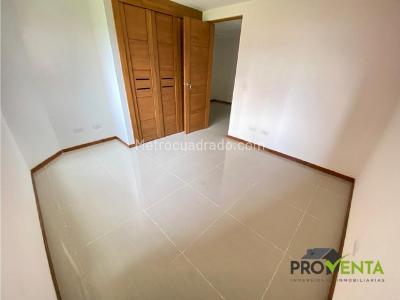 Apartamento de 3 alcobas en venta en Las Lomitas, Sabaneta, 100 m² · foto 11 de 15