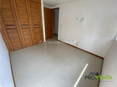 Apartamento de 3 alcobas en venta en Las Lomitas, Sabaneta, 100 m² · foto 13 de 15
