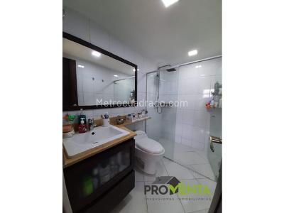 Apartamento de 3 alcobas en venta en Las Lomitas, Sabaneta, 97 m² · foto 11 de 15