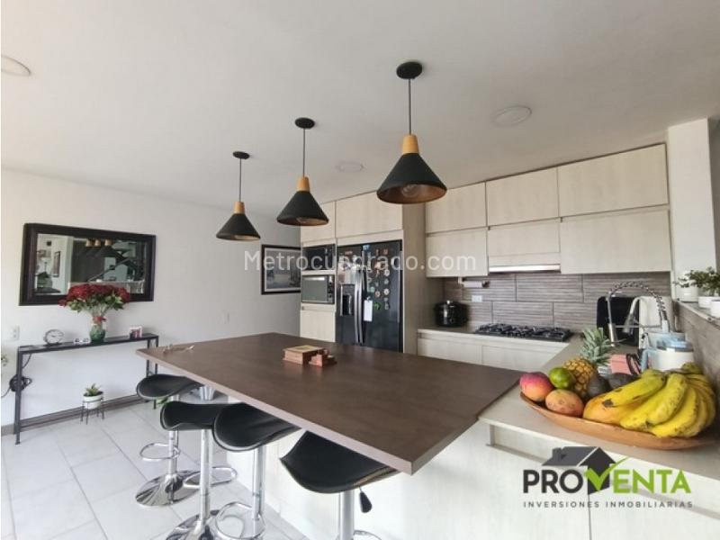 Piso – Envigado, Valle de Aburrá - Vista 2