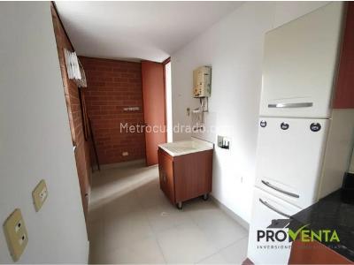 Apartamento en venta en Ditaires, Itagüí · foto 5 de 19