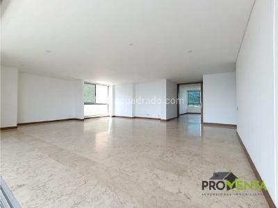 Apartamento en venta en Los Balsos, Medellín · foto 3 de 20