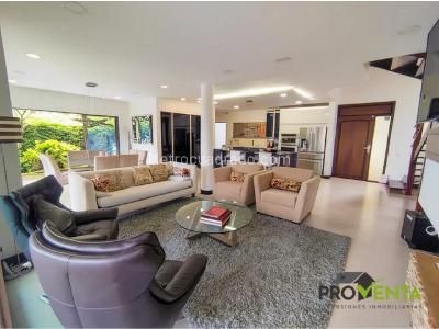 Casa de 3 alcobas en venta en La Doctora, Sabaneta, 350 m² · foto 5 de 20