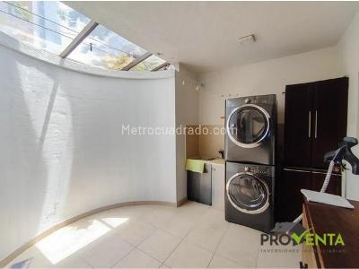 Casa de 3 alcobas en venta en La Doctora, Sabaneta, 350 m² · foto 10 de 20
