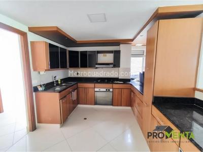 Casa de 3 alcobas en venta en Las Lomitas, Sabaneta, 300 m² · foto 5 de 20