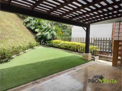 Casa de 3 alcobas en venta en Las Lomitas, Sabaneta, 300 m² · foto 8 de 20