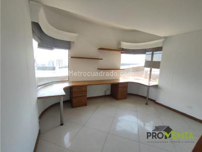Casa de 3 alcobas en venta en Las Lomitas, Sabaneta, 300 m² · foto 9 de 20