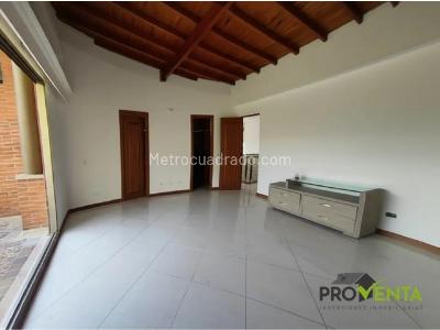 Casa de 3 alcobas en venta en Las Lomitas, Sabaneta, 300 m² · foto 10 de 20