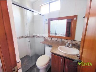Casa de 3 alcobas en venta en Las Lomitas, Sabaneta, 300 m² · foto 19 de 20