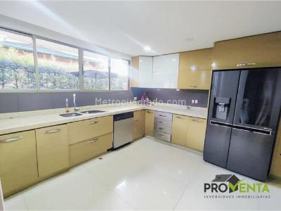 Casa de 4 alcobas en venta en La Doctora, Sabaneta, 750 m² · foto 8 de 17