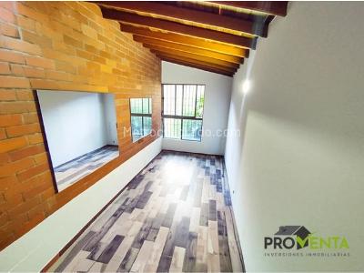 Casa de 4 alcobas en venta en La Doctora, Sabaneta, 750 m² · foto 10 de 17