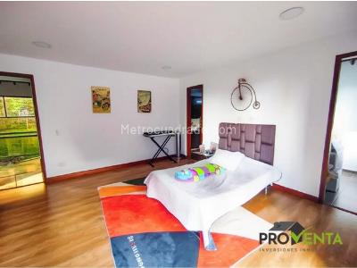 Casa de 4 alcobas en venta en La Doctora, Sabaneta, 750 m² · foto 13 de 17
