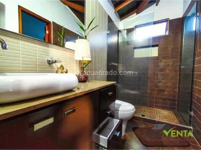 Casa de 4 alcobas en venta en La Doctora, Sabaneta, 750 m² · foto 15 de 17