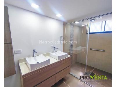 Apartamento de 4 alcobas en venta en Las Lomas, Medellín, 210 m² · foto 10 de 18