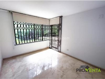 Apartamento de 4 alcobas en venta en Las Lomas, Medellín, 210 m² · foto 12 de 18