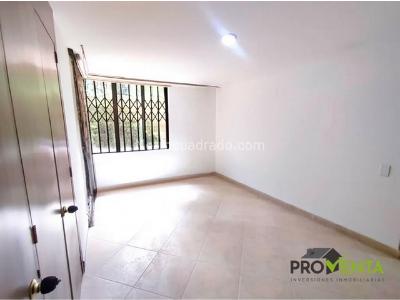 Apartamento de 4 alcobas en venta en Las Lomas, Medellín, 210 m² · foto 13 de 18