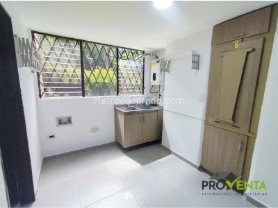 Apartamento de 4 alcobas en venta en Las Lomas, Medellín, 210 m² · foto 18 de 18
