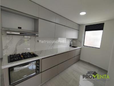Apartamento de 2 alcobas en venta en La Doctora, Sabaneta, 74 m² · foto 5 de 13