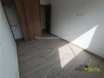 Apartamento de 3 alcobas en venta en La Doctora, Sabaneta, 82 m² · foto 7 de 17
