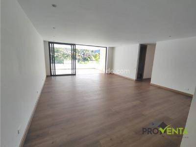 Apartamento de 3 alcobas en venta en Loma De Las Brujas, Envigado, 189 m² · foto 3 de 20