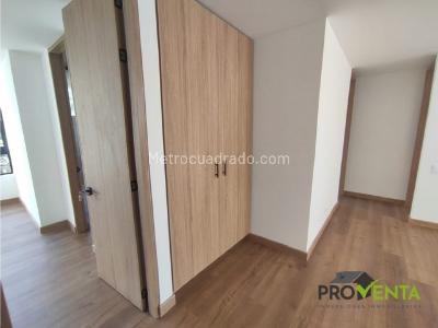 Apartamento de 3 alcobas en venta en Loma De Las Brujas, Envigado, 189 m² · foto 7 de 20