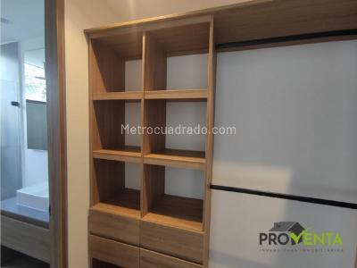 Apartamento de 3 alcobas en venta en Loma De Las Brujas, Envigado, 189 m² · foto 14 de 20