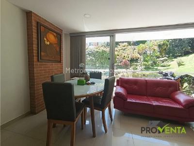 Apartamento en venta en Loma Del Barro, Envigado · foto 7 de 18
