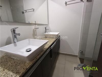 Apartamento en venta en Loma Del Barro, Envigado · foto 8 de 18