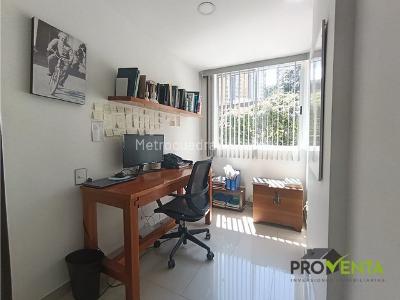 Apartamento en venta en Loma Del Barro, Envigado · foto 10 de 18