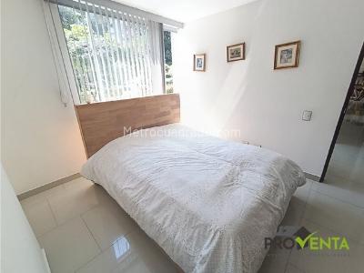 Apartamento en venta en Loma Del Barro, Envigado · foto 16 de 18