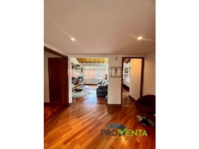 Casa de 3 alcobas en venta en Benedictinos, Envigado, 369 m² · foto 13 de 19