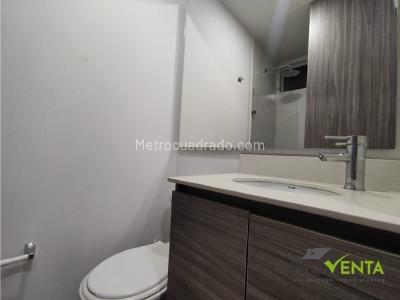 Apartamento de 2 alcobas en venta en Alto De Las Flores, Sabaneta, 57 m² · foto 8 de 17