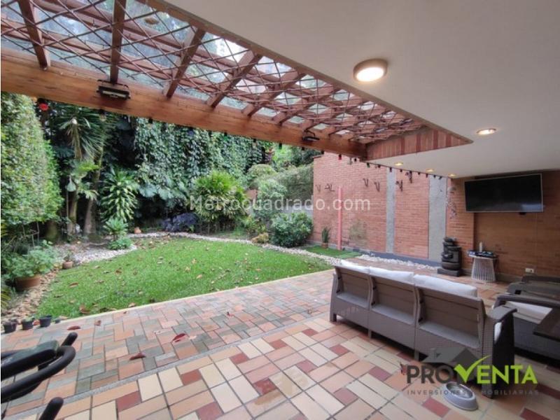 Casa en Venta, Loma De Las Brujas, Envigado - Mehr