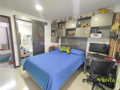 Casa en venta en Loma De Las Brujas, Envigado · foto 10 de 20