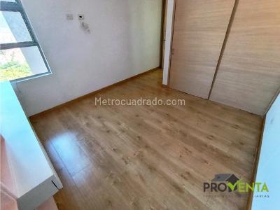 Apartamento de 3 alcobas en venta en Loma De Las Brujas, Envigado, 134 m² · foto 12 de 16