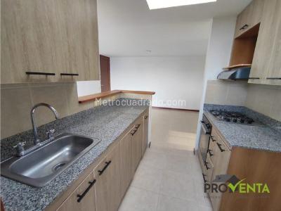 Apartamento en venta en Cumbres, Envigado · foto 2 de 20