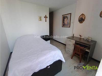 Apartamento de 3 alcobas en venta en Cumbres, Envigado, 140 m² · foto 10 de 16