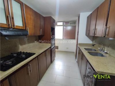 Apartamento de 3 alcobas en venta en Las Orquideas, Envigado, 141 m² · foto 3 de 19