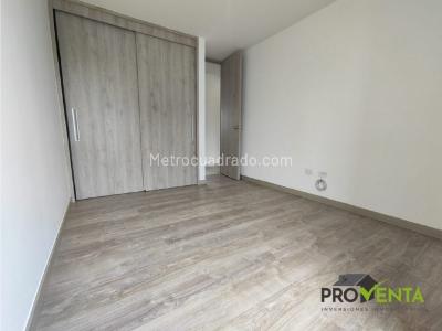 Apartamento de 3 alcobas en venta en Las Lomitas, Sabaneta, 86 m² · foto 12 de 19