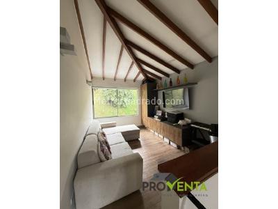 Casa de 3 alcobas en venta en Loma La Sebastiana, Envigado, 212 m² · foto 19 de 20