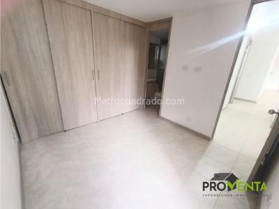 Apartamento en venta en La Cuenca, Envigado · foto 14 de 16